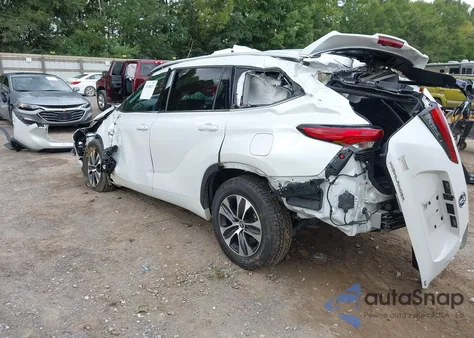 2022 Toyota Highlander Hybrid Xle from USA, damaged, VIN 5TDHBRCH3NS542541